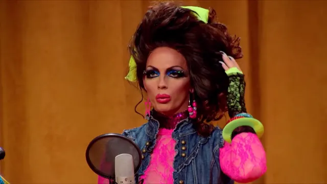 Drag Race - Season 5 - Episode 6 - Can I get an Amen full at 00:21 — ALYSSA EDWARDS