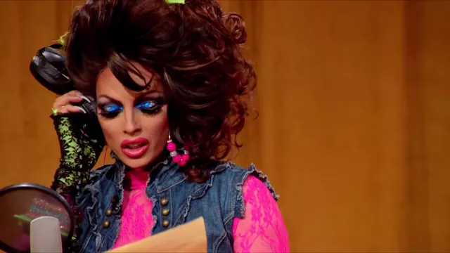 Drag Race - Season 5 - Episode 6 - Can I get an Amen full at 00:50 — ALYSSA EDWARDS
