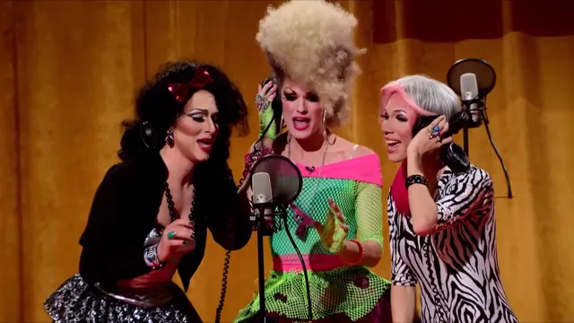 Drag Race - Season 5 - Episode 6 - Can I get an Amen full at 01:34 — JINKX MONSOON