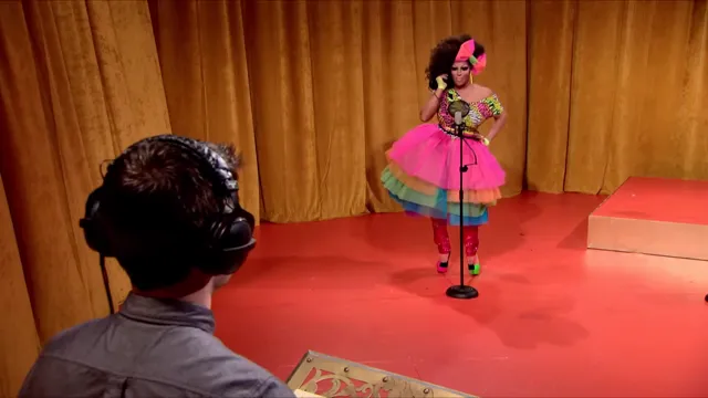 Drag Race - Season 5 - Episode 6 - Can I get an Amen full at 03:50 — ROXXXY ANDREWS